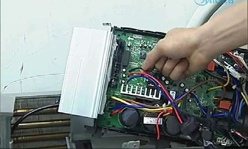 牟平美的空调电话是多少